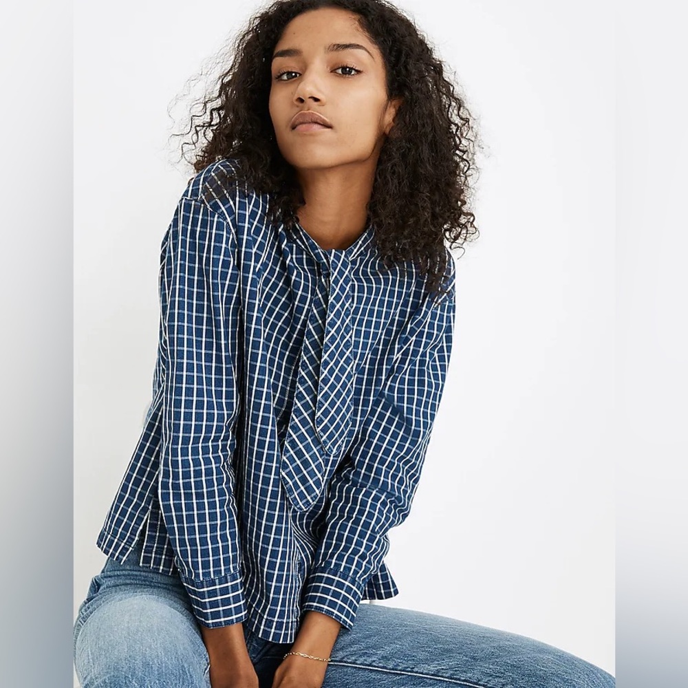 Madewell Denim Tie-neck Westlake Shirt in Blue Plaid - Small